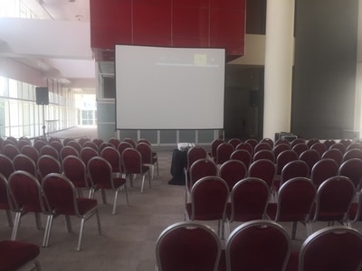 projector and screen rental singapore